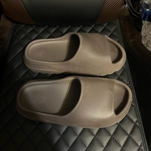 Yeezy slide